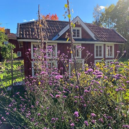 Bed and Breakfast Hälsingegården Erik-Anders Söderhamn Exterior foto