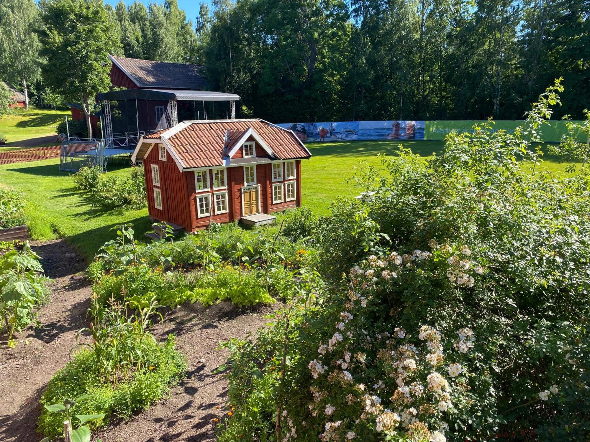 Bed and Breakfast Hälsingegården Erik-Anders Söderhamn Exterior foto